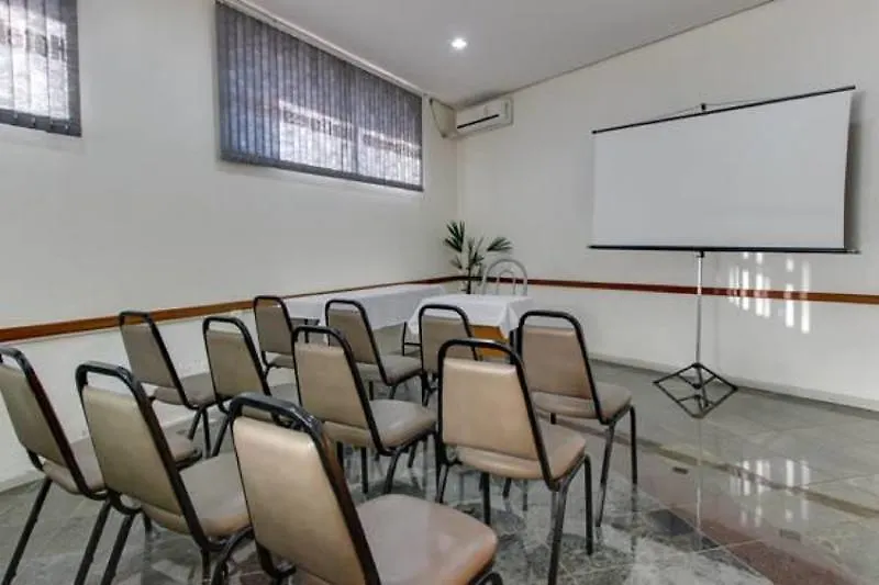 Hotel Expressinho Aeroporto Porto Alegre 3*,